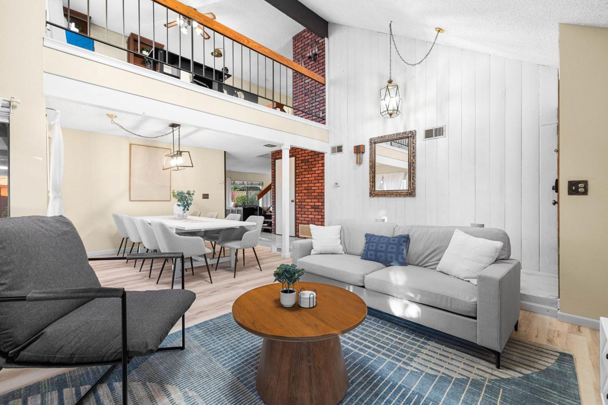 Mira Mesa Family Retreat 4br With Balcony And Firepit Villa