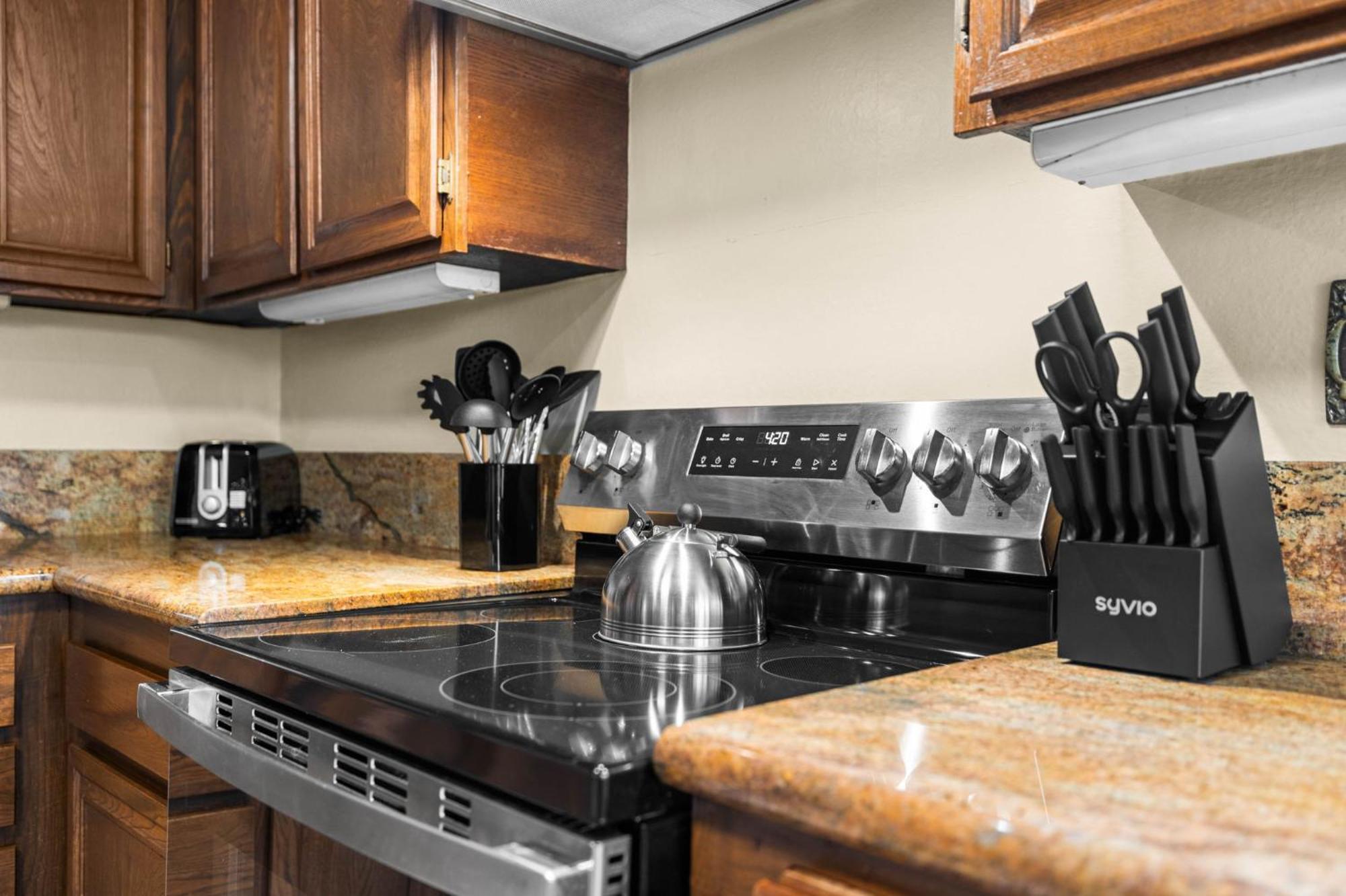 Villa Mira Mesa Family Retreat 4br With Balcony And Firepit San Diego