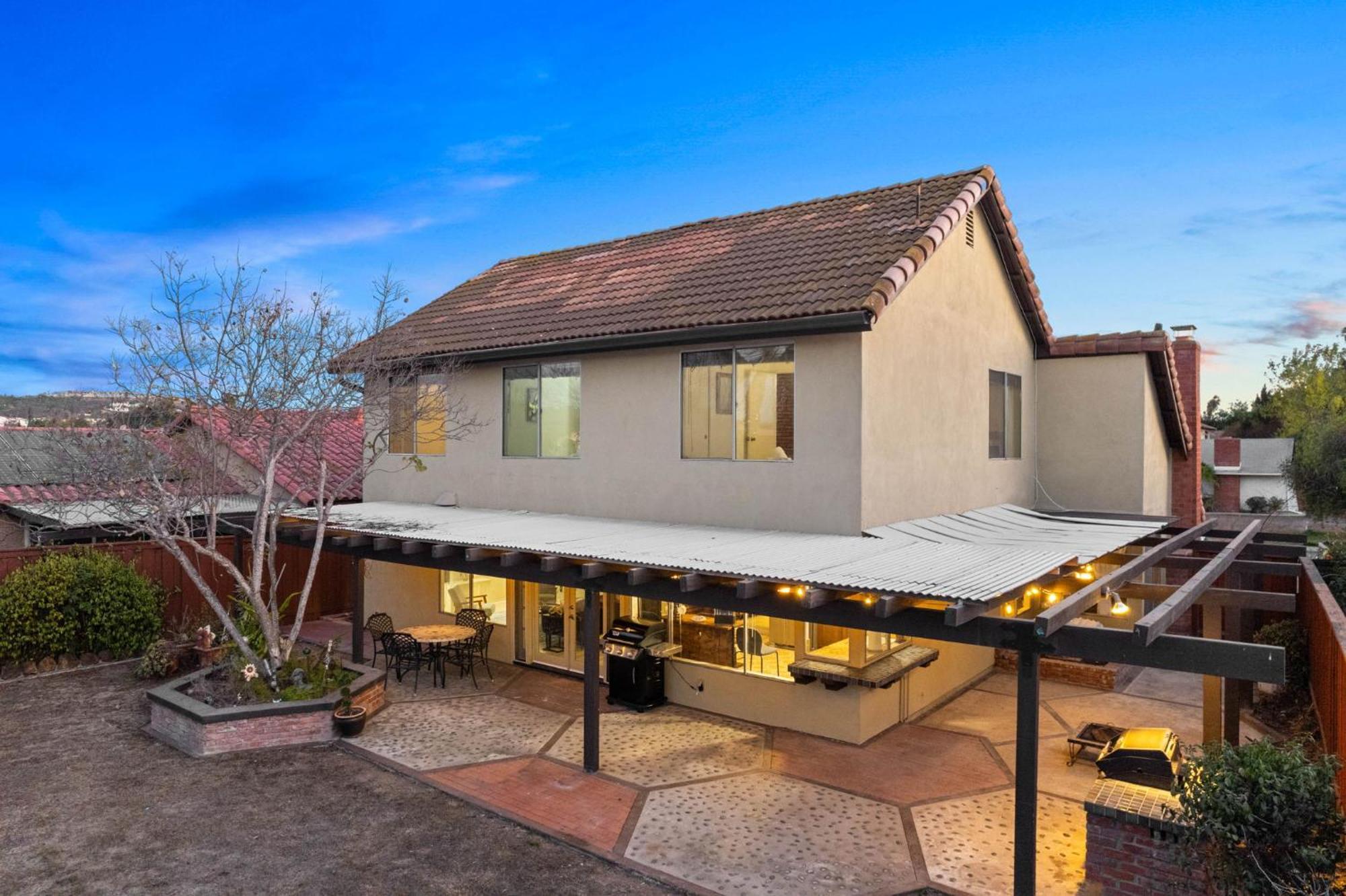 Mira Mesa Family Retreat 4br With Balcony And Firepit Villa